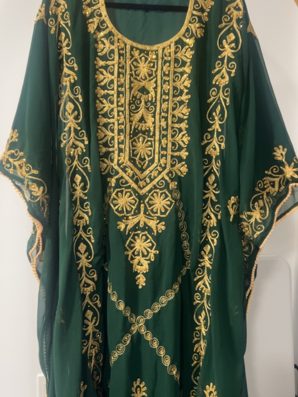 Green georgette zari work kaftan size 52